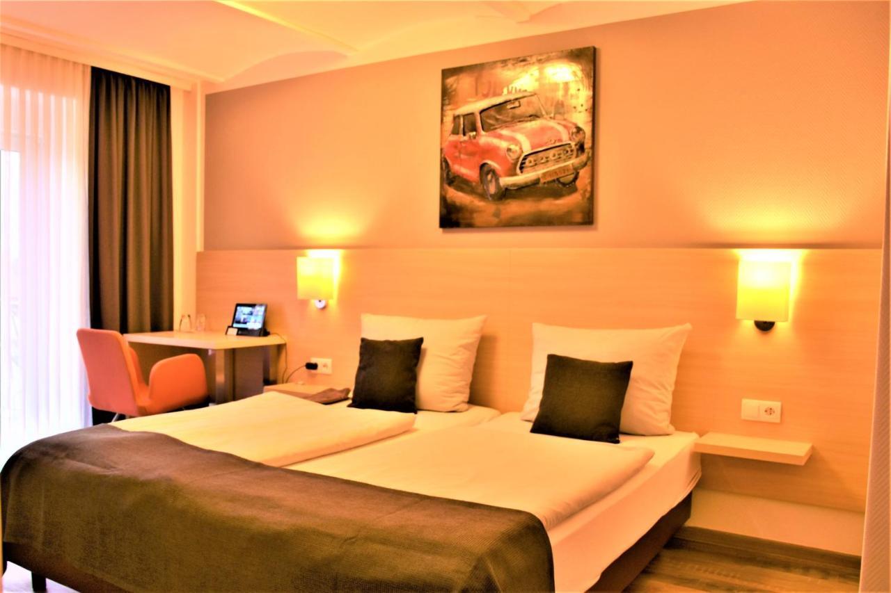 Altes Eishaus, Hotel & Restaurant Gießen エクステリア 写真