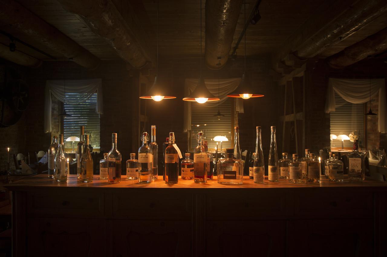 Altes Eishaus, Hotel & Restaurant Gießen エクステリア 写真